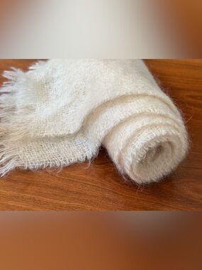 Vintage Donegal Design Ivory Mohair Wool Scarf Wrap Handwoven Ireland